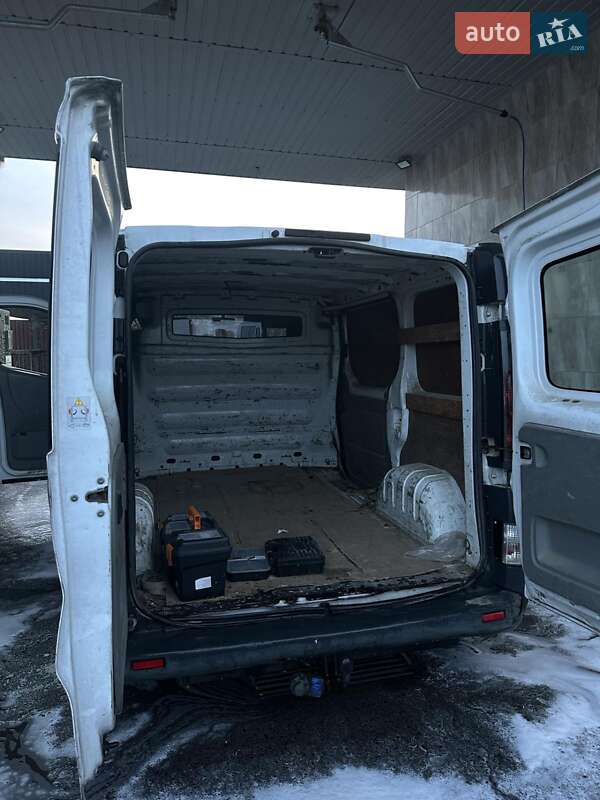 Минивэн Opel Vivaro 2002 в Виннице
