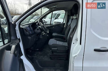 Грузовой фургон Opel Vivaro 2017 в 