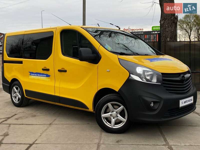 Opel Vivaro 2016