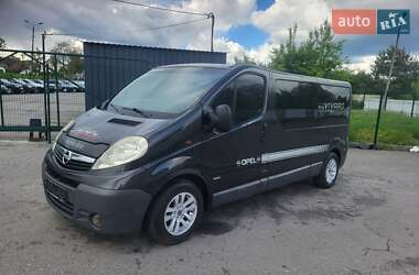 Минивэн Opel Vivaro 2007 в 