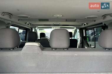 Мінівен Opel Vivaro 2011 в 