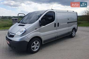 Грузовой фургон Opel Vivaro 2013 в 