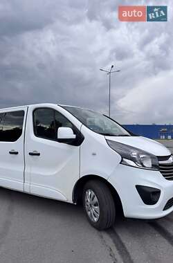 Минивэн Opel Vivaro 2016 в Днепре