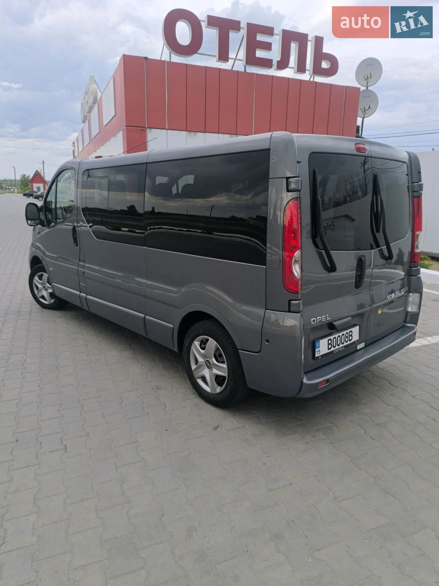 2011 Opel Vivaro - мініатюра 12