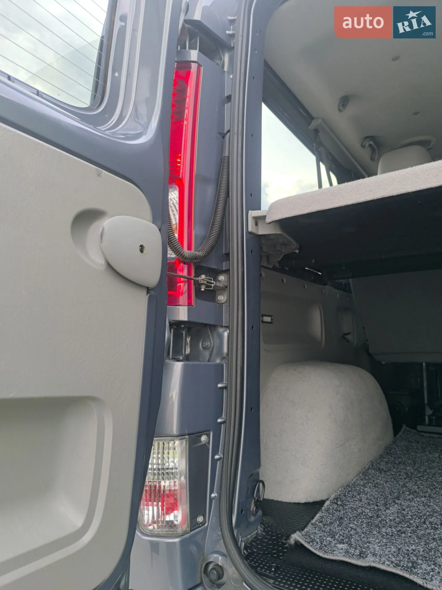2011 Opel Vivaro - мініатюра 69