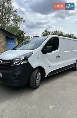 Вантажний фургон Opel Vivaro 2015 в 