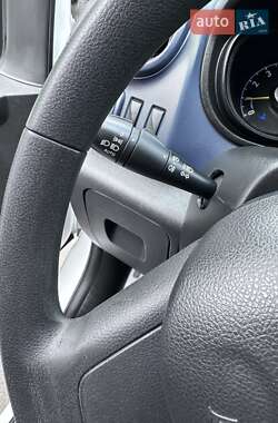 Вантажний фургон Opel Vivaro 2015 в 