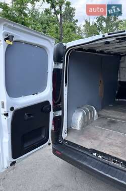 Вантажний фургон Opel Vivaro 2015 в 