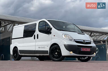 Мінівен Opel Vivaro 2013 в Рівному