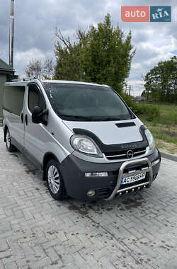 Мінівен Opel Vivaro 2004 в 
