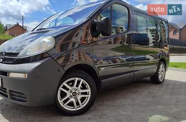 Минивэн Opel Vivaro 2006 в Виннице