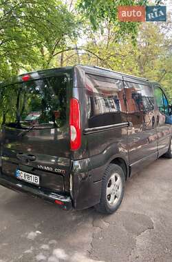 Минивэн Opel Vivaro 2012 в 