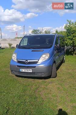Грузовой фургон Opel Vivaro 2009 в Львове