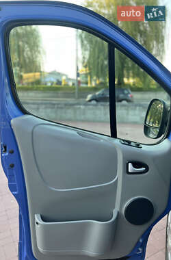 Вантажний фургон Opel Vivaro 2014 в 