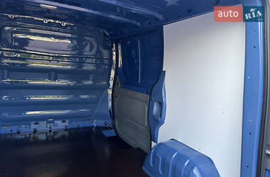 Вантажний фургон Opel Vivaro 2014 в 