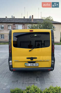 Грузовой фургон Opel Vivaro 2005 в 