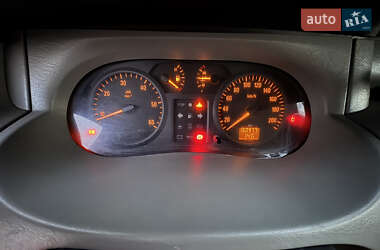 Грузовой фургон Opel Vivaro 2005 в 