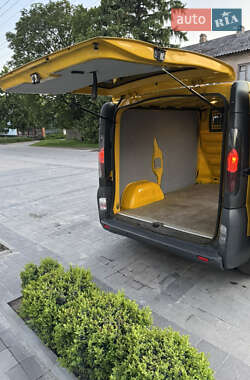 Грузовой фургон Opel Vivaro 2005 в 