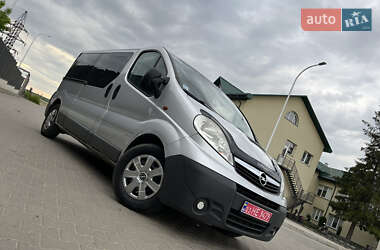 Минивэн Opel Vivaro 2013 в Луцке
