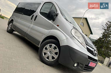 Мінівен Opel Vivaro 2013 в 