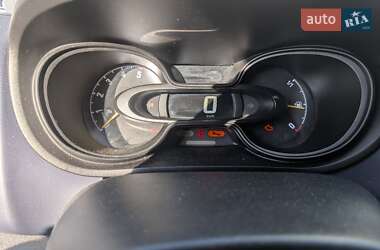 Минивэн Opel Vivaro 2016 в 
