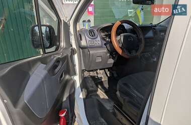 Минивэн Opel Vivaro 2016 в 