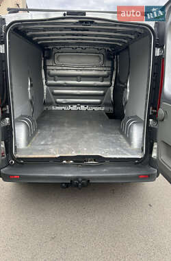 Вантажний фургон Opel Vivaro 2014 в 