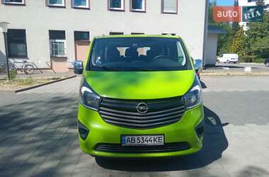 Мінівен Opel Vivaro 2017 в 