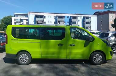 Мінівен Opel Vivaro 2017 в 
