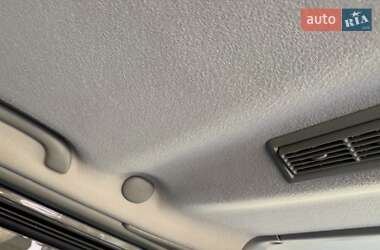 Мінівен Opel Vivaro 2013 в 
