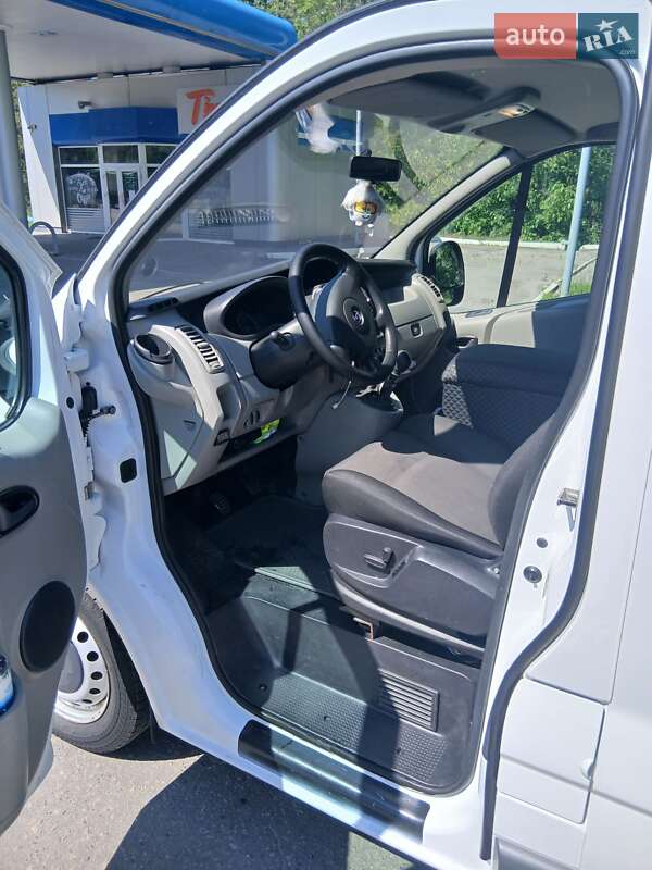 Минивэн Opel Vivaro 2013 в Днепре