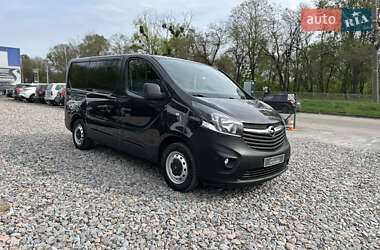 Вантажний фургон Opel Vivaro 2016 в 