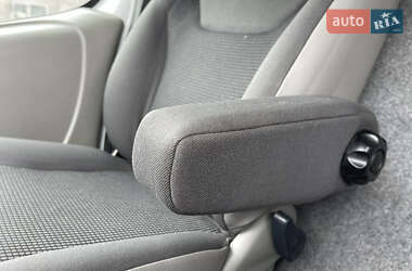 Грузовой фургон Opel Vivaro 2014 в 