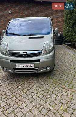 Минивэн Opel Vivaro 2011 в Луцке