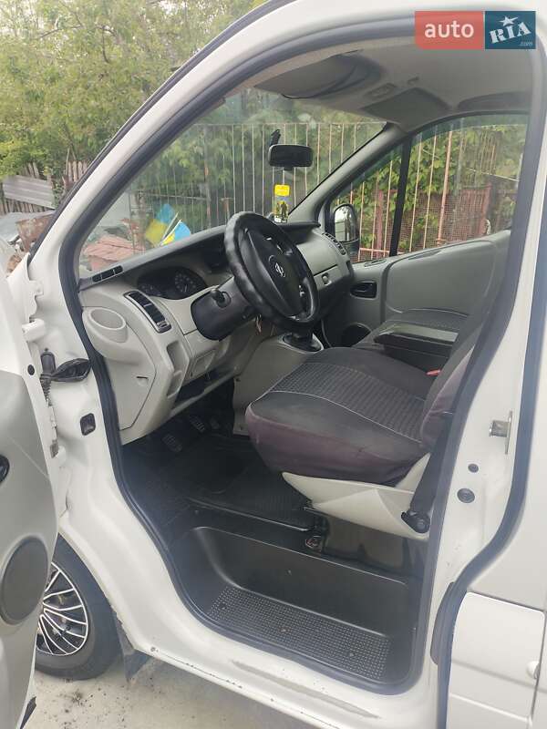 Минивэн Opel Vivaro 2007 в Киеве