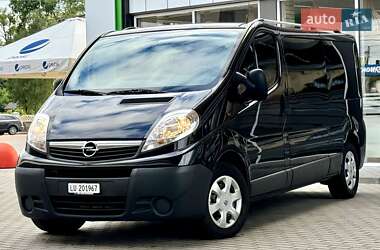 Минивэн Opel Vivaro 2012 в 