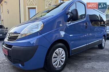 Мінівен Opel Vivaro 2013 в Львові