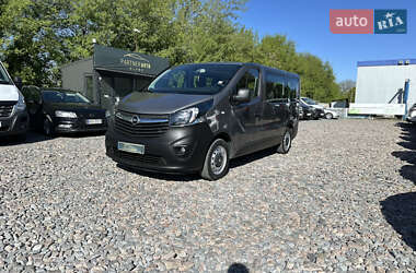 Мінівен Opel Vivaro 2015 в 