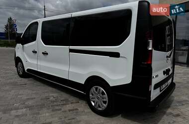Мінівен Opel Vivaro 2016 в 