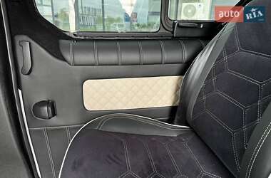 Мінівен Opel Vivaro 2016 в 