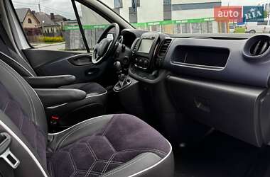 Мінівен Opel Vivaro 2016 в 