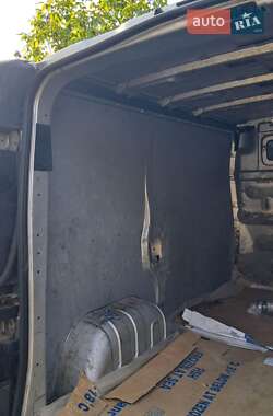 Вантажний фургон Opel Vivaro 2006 в 