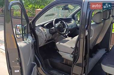 Минивэн Opel Vivaro 2014 в 