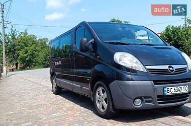 Минивэн Opel Vivaro 2014 в Самборе