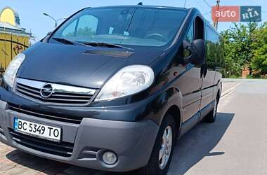 Минивэн Opel Vivaro 2014 в Самборе