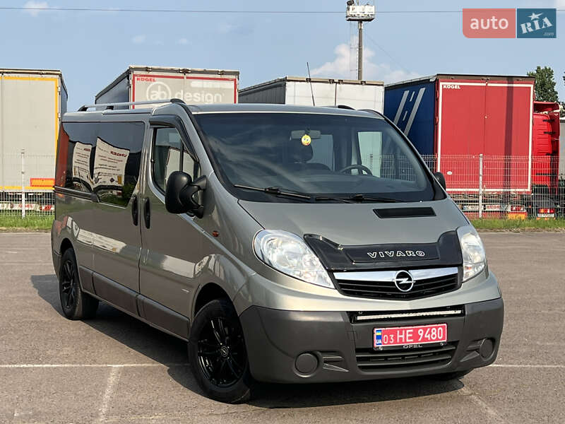 Opel Vivaro 2013