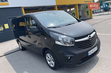 Мінівен Opel Vivaro 2014 в Дніпрі