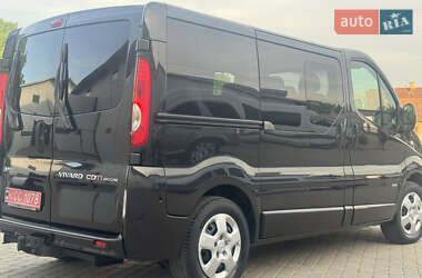 Мінівен Opel Vivaro 2013 в 