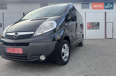 Мінівен Opel Vivaro 2013 в 