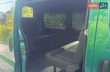 Минивэн Opel Vivaro 2005 в 